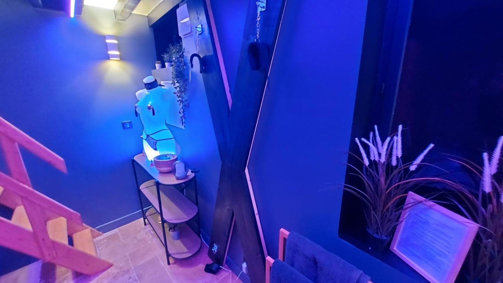 Loveroom Sauna, Balneo, Parking Prive Dans Le Centre De Honfleur Exterior photo