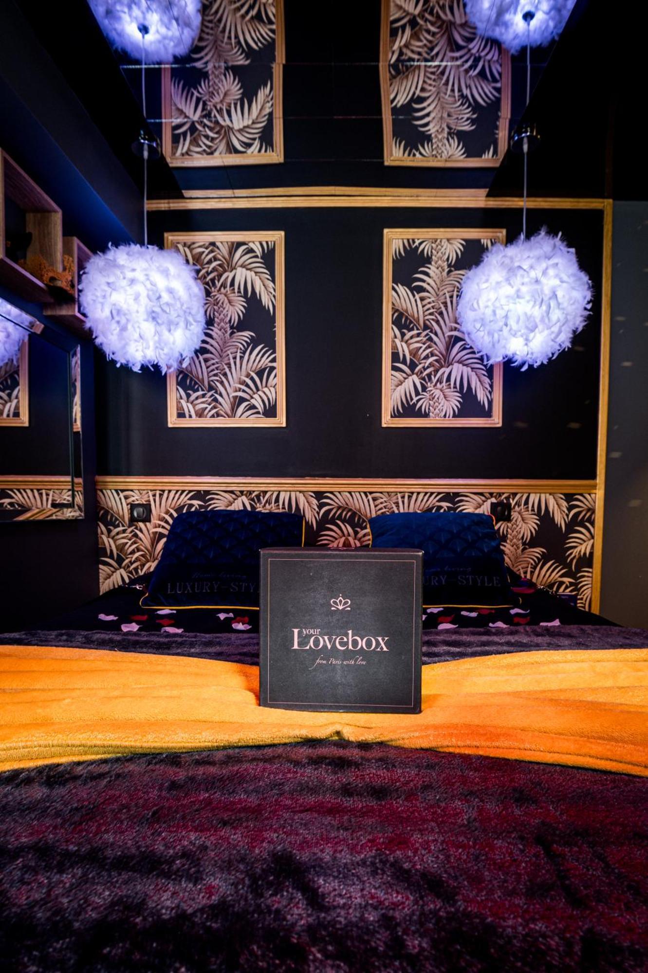 Loveroom Sauna, Balneo, Parking Prive Dans Le Centre De Honfleur Room photo